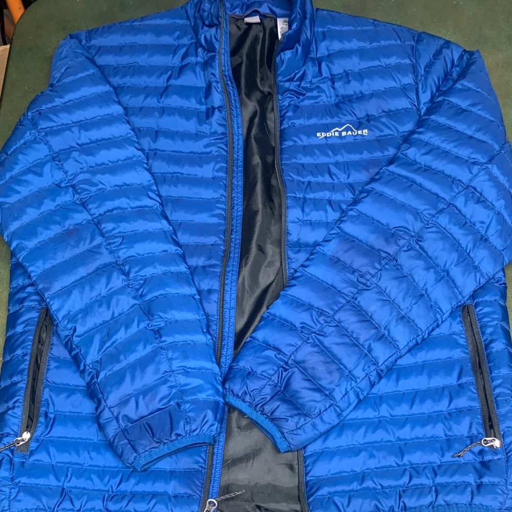 Eddie Bauer Packable Microlite Jacket Size Medium